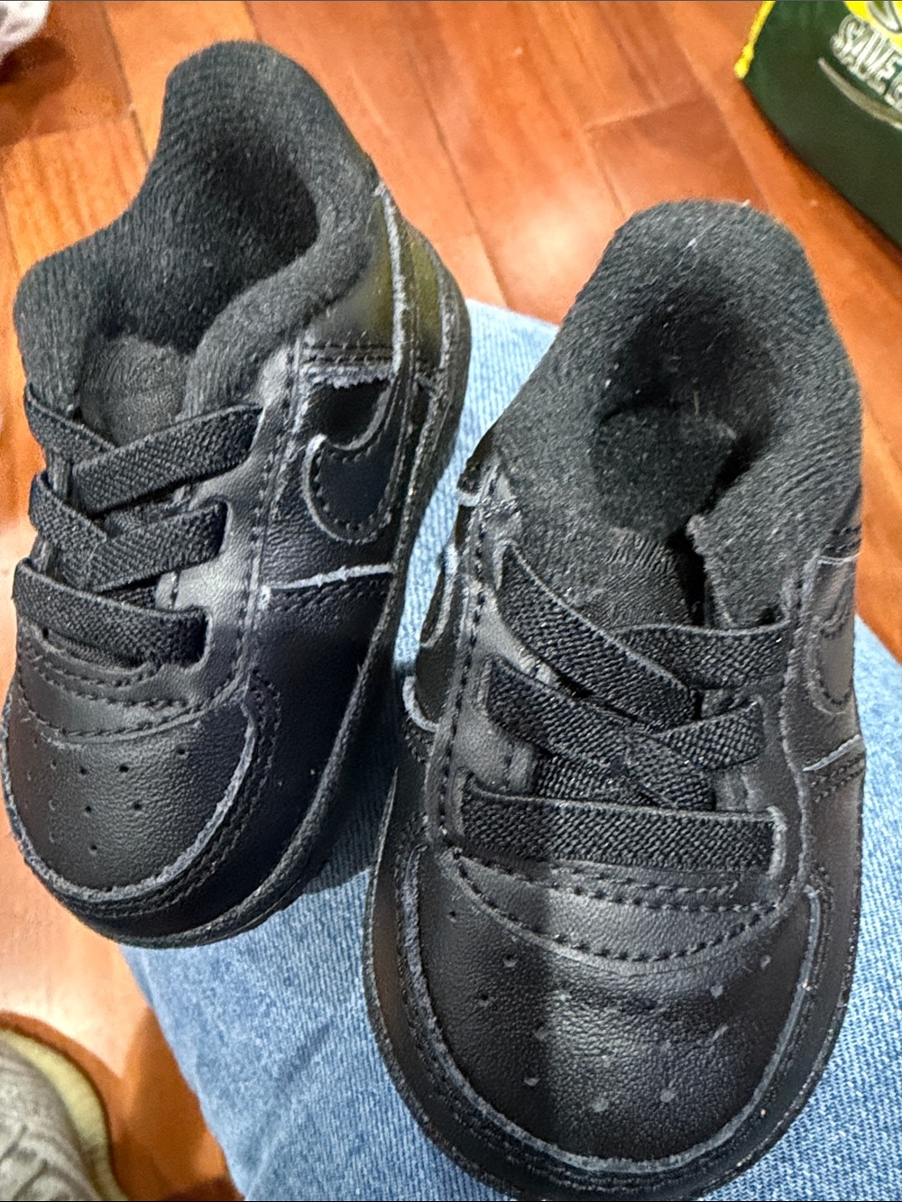 Nike Toddlers' Black Lace-Up Sneakers